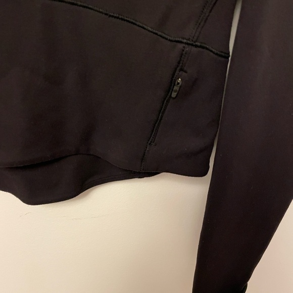 lululemon athletica Black Sweatshirt - Picture 5 of 6